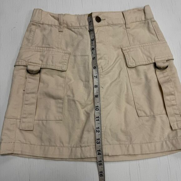 Women’s Khaki Color Mini Skirt Size Small - Picture 6 of 6
